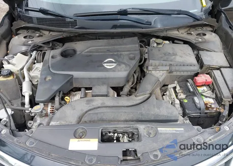 2015 Nissan Altima 2.5 S z USA, uszkodzony, nr VIN 1N4AL3AP1FC259747